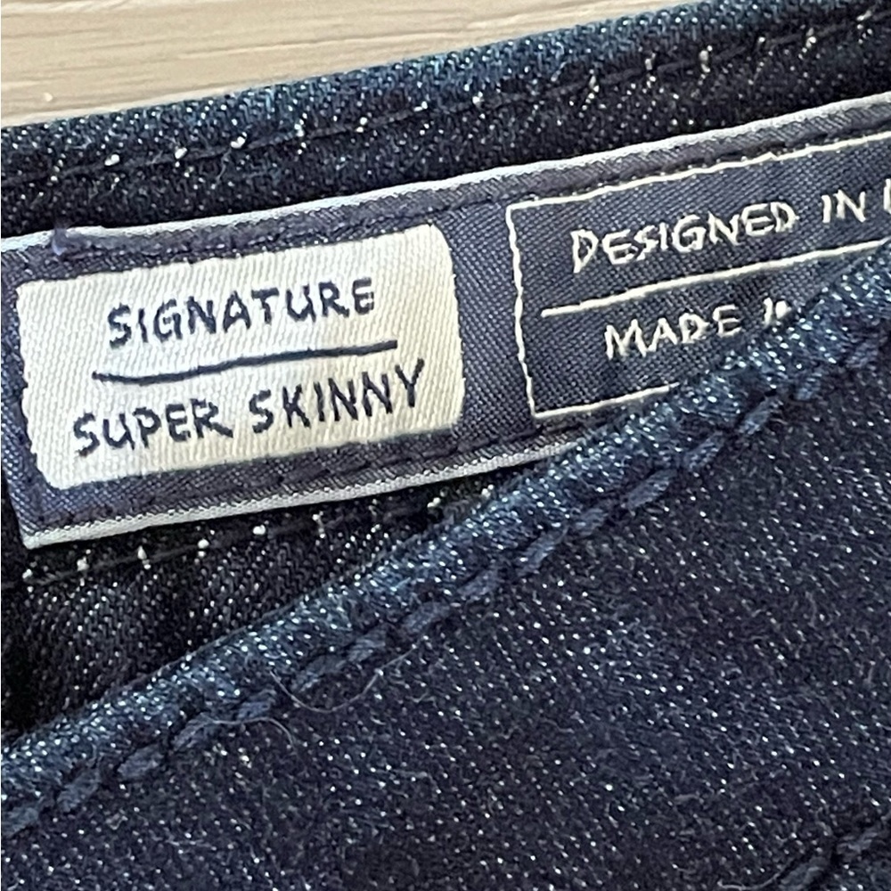 Miss Me Dark Wash Low Rise Sequin Super Skinny Jeans Size 29 - Picture 9 of 9